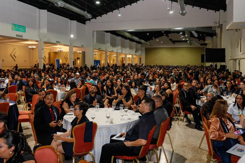 Graduación del INADEH 2024. Graduación del INADEH 2024.