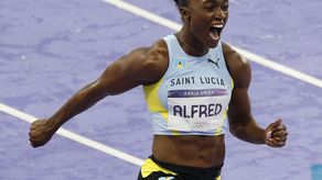 Juegos Olímpicos 2024: Julien Alfred, corredora de Santa Lucía.