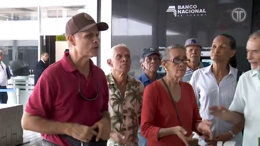 Jubilados solicitan reducir porcentaje descontado al hacer efectivo el CEPANIM Jubilados solicitan reducir porcentaje descontado al hacer efectivo el CEPANIM