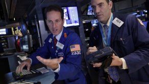 Wall Street se estabiliza tras tres días de caída