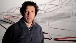 Una obra del artista venezolano Elias Crespin se exhibirá en el Louvre