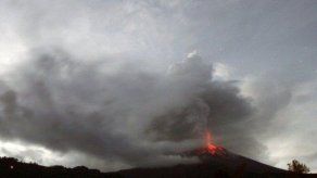 El Tungurahua lanza bramidos y más de 20 explosiones último día del año