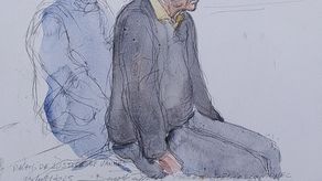 Francia condena a 20 años de prisión a excirujano por abusar de 299 pacientes