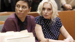 Jueza dice Lohan se está portando bien