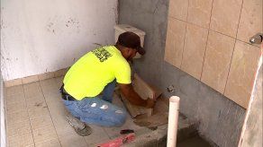 Cambiando vidas: Continúa remodelación de la casa de Cristel y su abuela