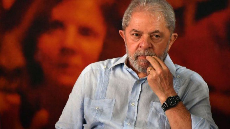 La corte suprema de Brasil da luz verde al encarcelamiento de Lula