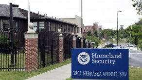 EEUU: Más de 800 inmigrantes recibieron ciudadanía por error
