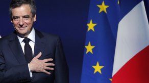El futuro de Fillon en Francia depende de marcha en París