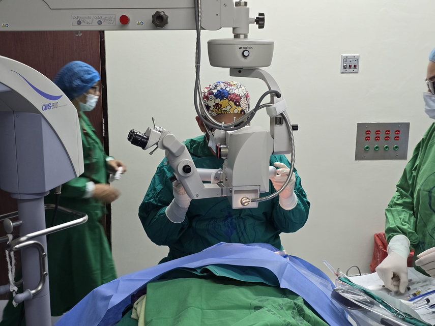CSS atiende a 50 pacientes con cirugías de cataratas en Bocas del Toro.
