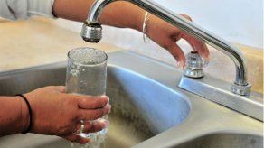 Sectores de Colón estarán sin suministro de agua este sábado por instalación de válvula