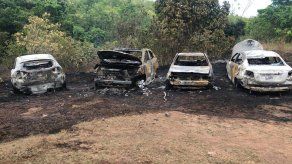 Fiscalía investiga si incendio de cuatro vehículos en Veraguas fue intencional
