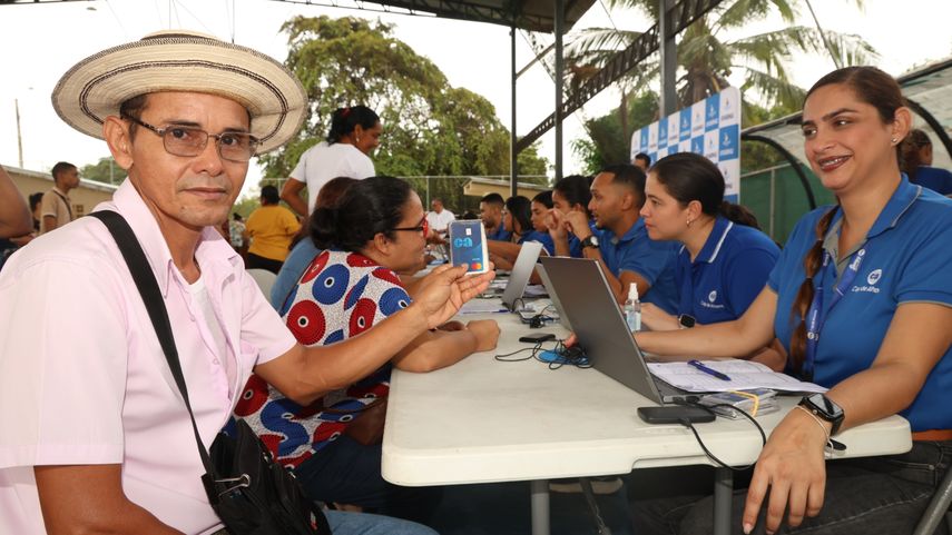 Pago del PASE-U en Panamá.