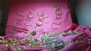 Aduanas subastará autos