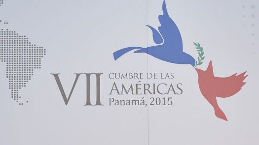 Obama vuelve a hacer historia con su reunión con Raúl Castro