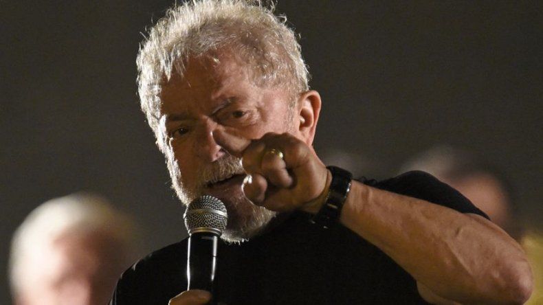 Lula sigue imbatible para presidenciales de 2018 en Brasil