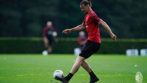 Ibrahimovic se lesiona gravemente según la prensa italiana