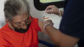 Algunos expertos de salud criticaron el anuncio del gobierno de Puerto Rico.