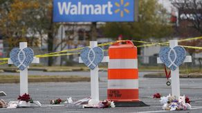 Walmart, que tiene su sede en Bentonville, Arkansas, no respondió inmediatamente a una solicitud escrita en busca de comentarios sobre el litigio.