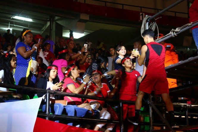 Competidores listos para final electrizante de Calle 7