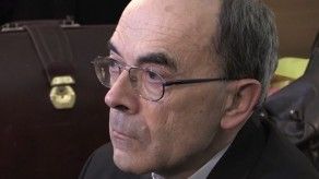 Papa acepta renuncia de cardenal francés absuelto de encubrimiento de pedofilia Papa acepta renuncia de cardenal francés absuelto de encubrimiento de pedofilia