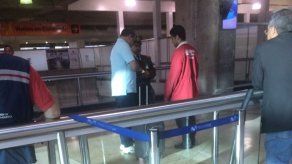 Jefe de Política Exterior del Parlamento venezolano denuncia anulación de pasaporte
