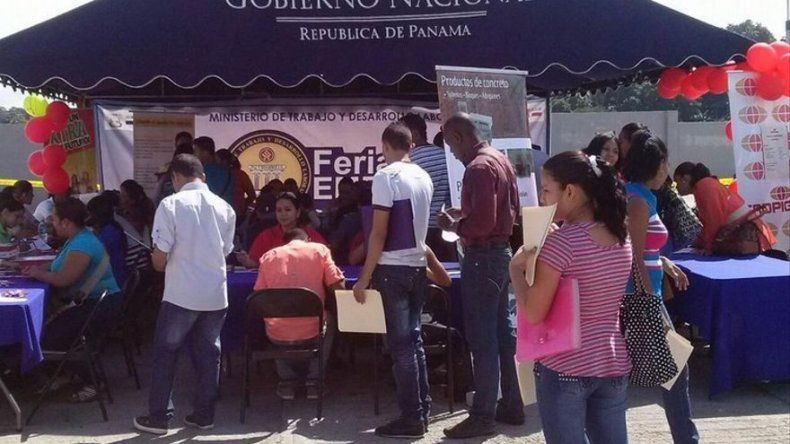 Feria de empleo de Mitradel ofertó 2 mil vacantes en La Cabima