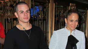 Jennifer Lopez recibe lujosos regalos de Casper Smart