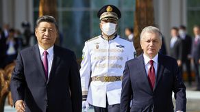 La creciente influencia económica china en Asia Central ha incomodado a Rusia, que considera la región como su esfera de influencia.