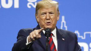 Trump dice que Chicago es una vergüenza para EEUU