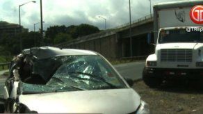 Dos personas heridas deja accidente en el P. de Las Américas