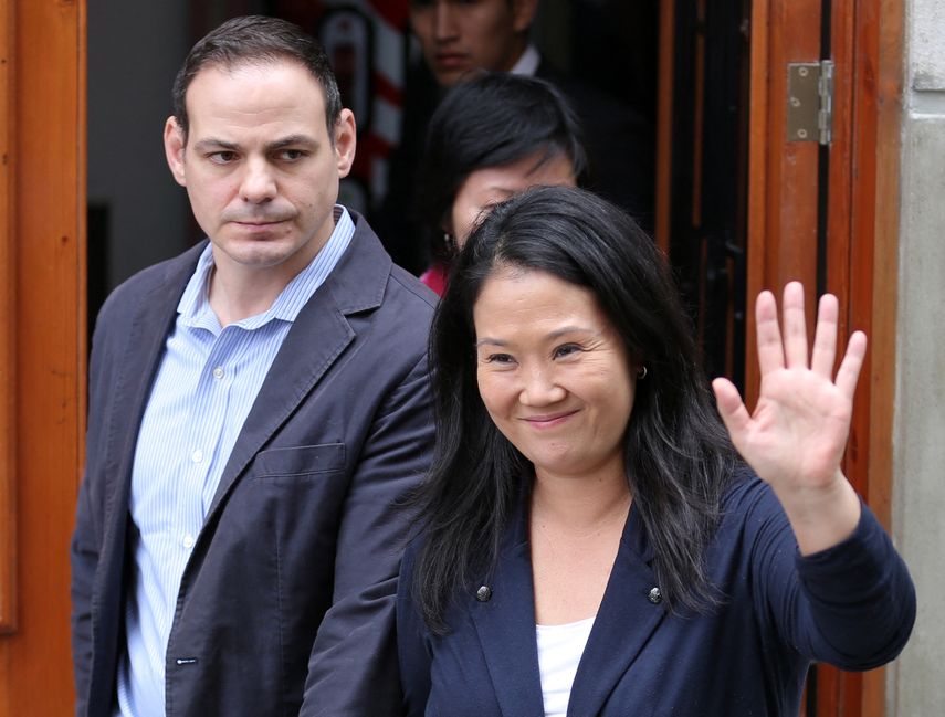 Keiko Fujimori y Mark Villanella.