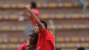 Luis Tejada: Solo nos queda pensar en la liga local