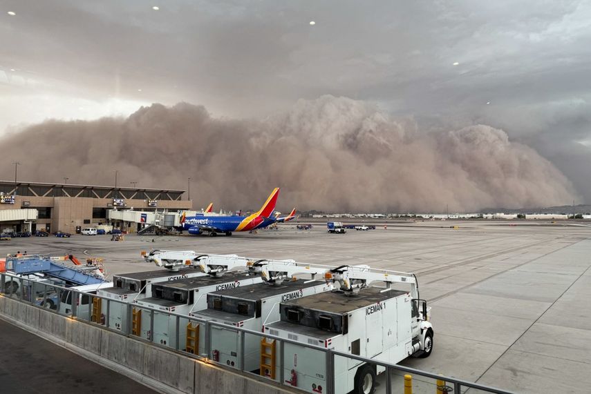 Tormenta de polvo haboob cubre Phoenix&nbsp;