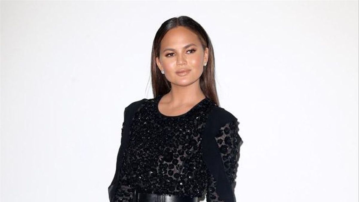 Chrissy Teigen Habla Sobre La Milagrosa Recuperación De Las Famosas Tras Dar A Luz 