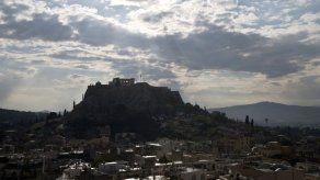 Cae relámpago en la Acrópolis de Atenas