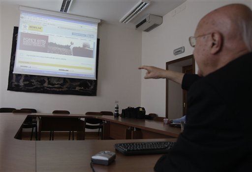 Papa Francisco ofrece indulgencias vía Twitter