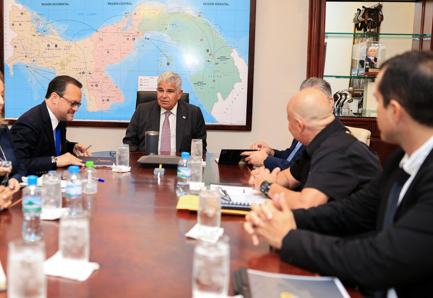 Presidente Mulino atiende a proveedores afectados&nbsp;