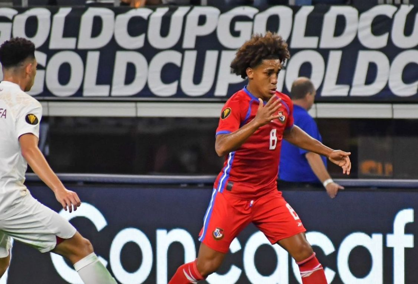 Adalberto Coco Carrasquilla es nominado en los Concacaf Awards al Mejor Jugador Masculino.