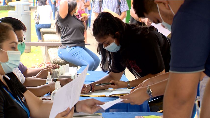 A partir del 6 de diciembre los estudiantes universitarios recibirán el cuarto pago de becas.