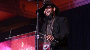 Draco Rosa anuncia que está libre del cáncer que sufrió durante años