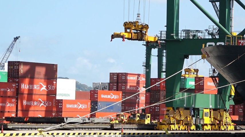 El Tratado de Promoción Comercial entre Panamá y Estados Unidos entró en vigor el 31 de octubre de 2012.