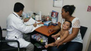 Mujeres y niños pobres