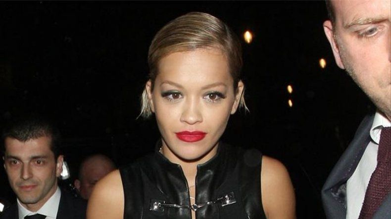 Rita Ora cree que un fan quiere matarla
