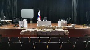 La investigación por el caso Blue Apple&nbsp; inició el 30 de octubre de 2017 y consta de 352 tomos.
