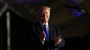 Trump rechaza acusaciones de que es racista