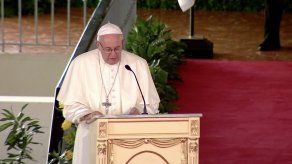 El papa envía mensaje de esperanza y alegría desde Panamá