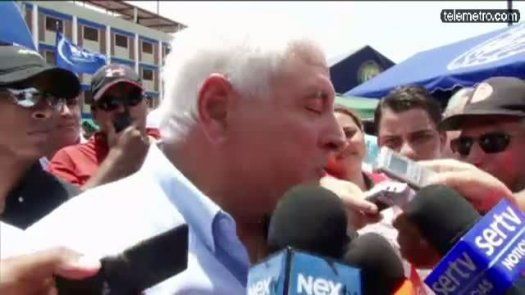 Busquen otro zoquete que coja mi puesto, Presidente niega reelección