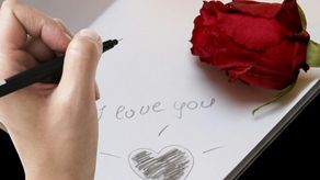 ¿Te quiere o solo te desea? Cómo comprobarlo aquí