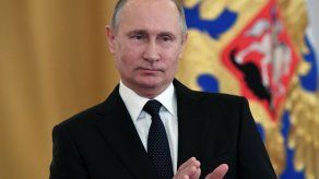 Putin desea a los rusos un cambio a mejor en 2018