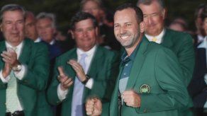 Subastan saco del Masters que fue adquirido por 5 dólares